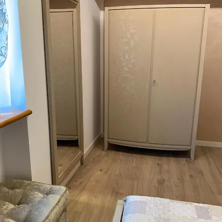Vaccari بيت ضيافة غارْدا