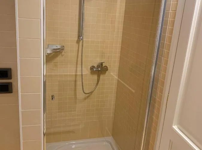 Vaccari Guest house Garda (Verona)