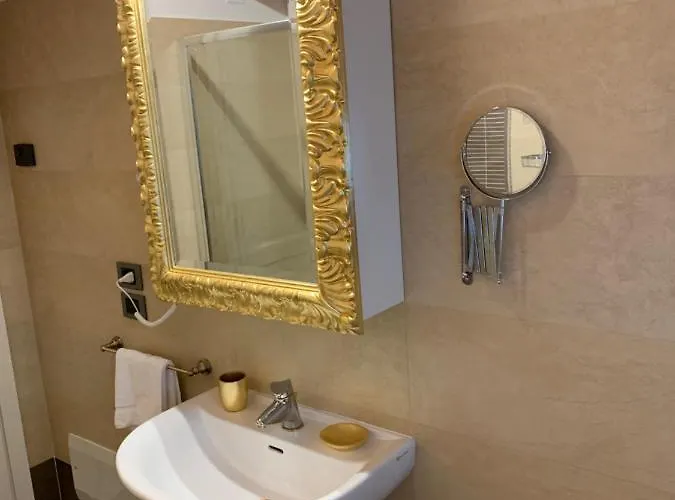 Vaccari Pensjonat 3*