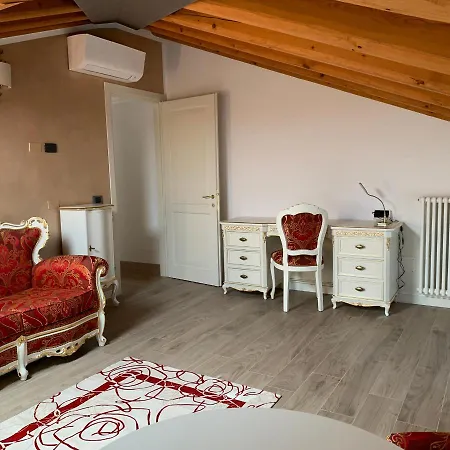 Vaccari Garda (Verona)